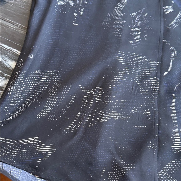 Hugo Boss Black Blouse with white Dot Detail - Picture 9 of 10